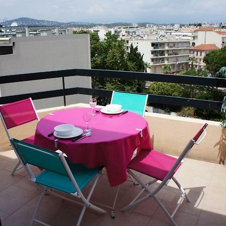 Appartement Le Montana à Juan-les-Pins Extérieur photo